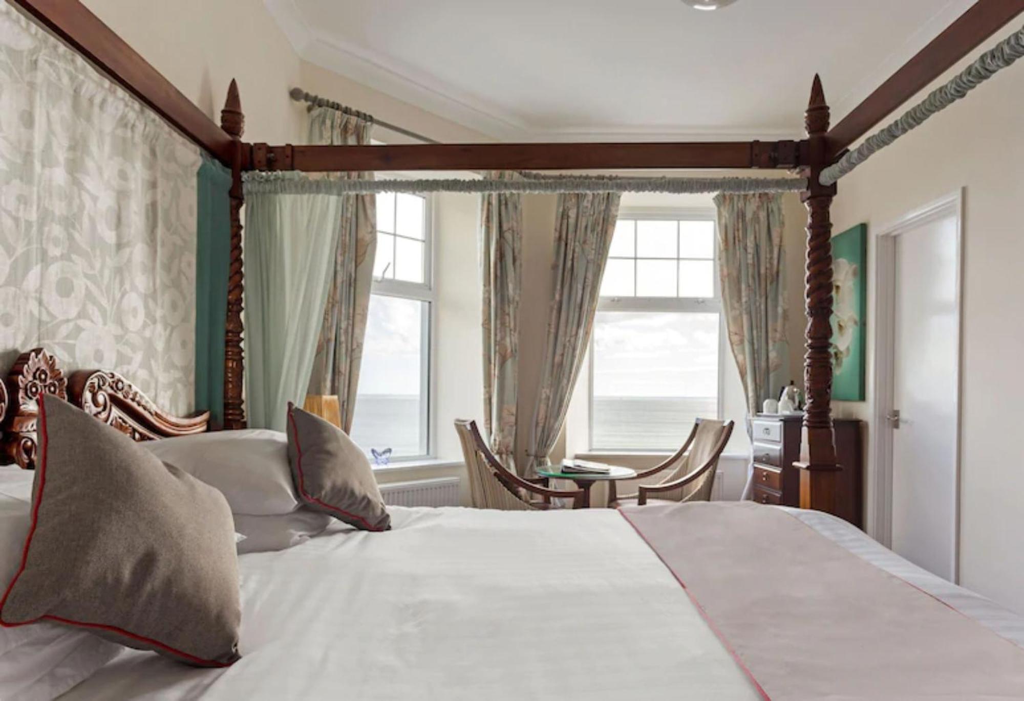 Anacapri 5* Falmouth